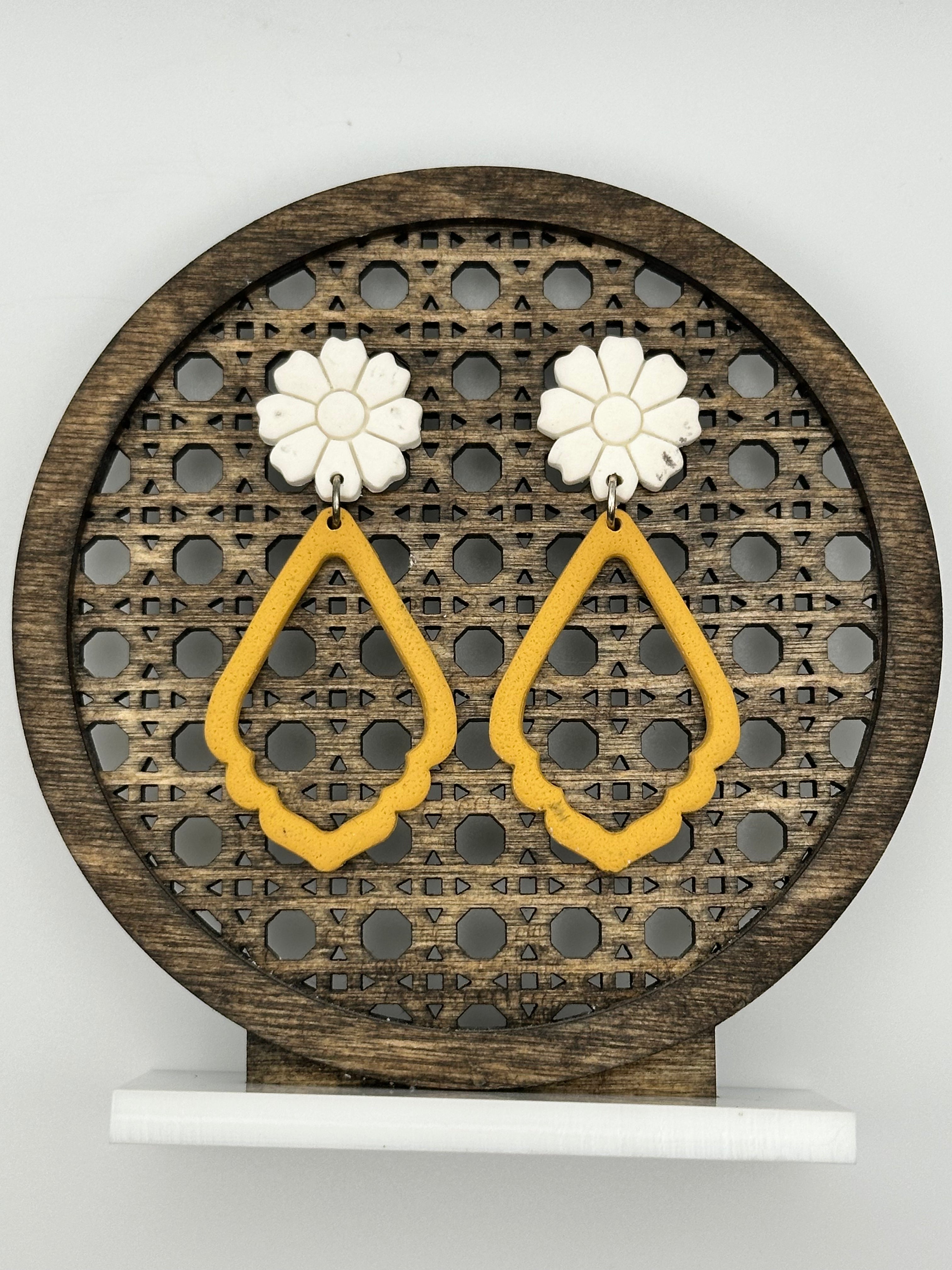 Maya Yellow